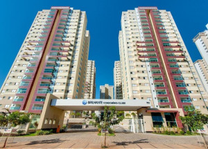 Brilhante Condomínio Clube