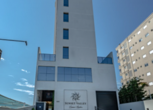 Sunset Valley Summer Residence