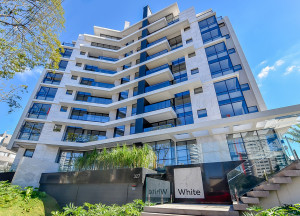 White Premium Living