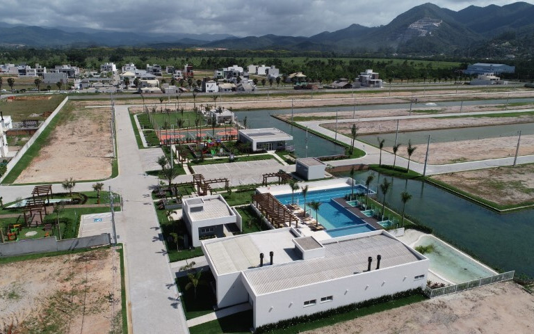 Acqua Condomínio Clube