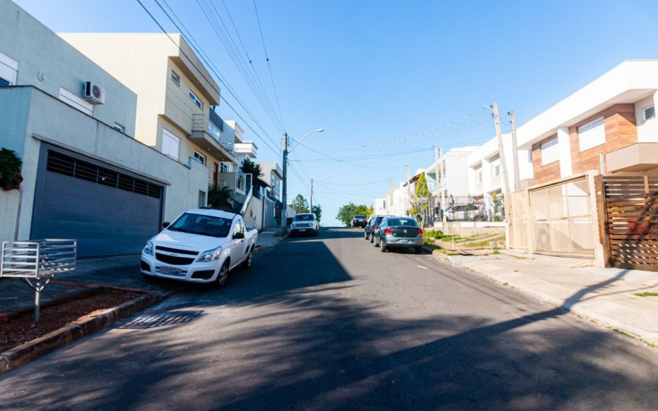 APWPF 231 CA0626MC3A