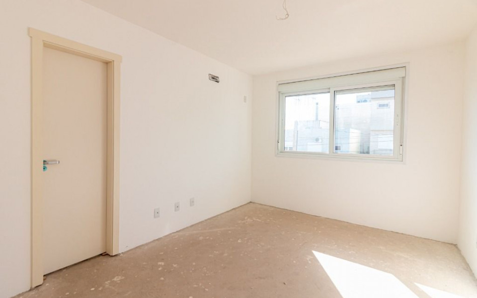 APWPF 231 CA0626MC3A