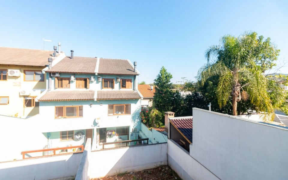 APWPF 231 CA0626MC3A