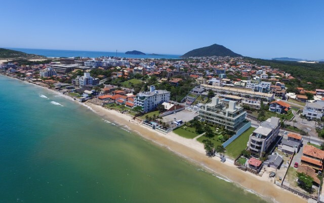 Belvedere Beach Garden