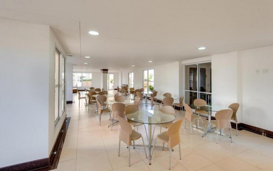 Brilhante Condomínio Clube