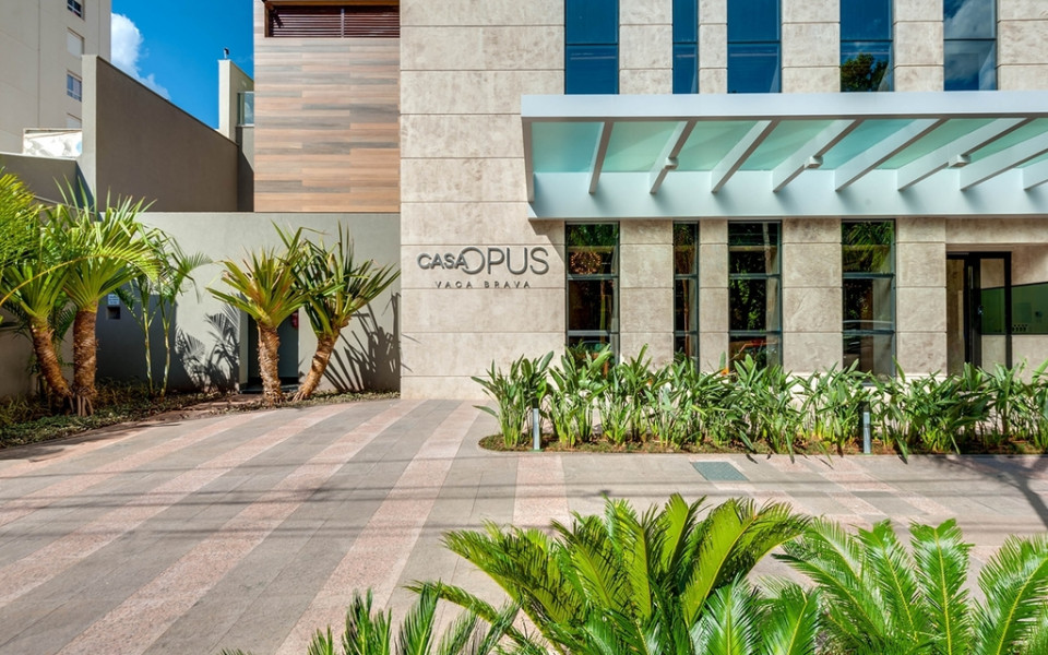 Casa Opus Vaca Brava