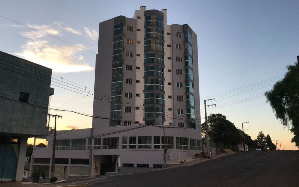 Edifício Comercial e Residencial Sol Nacente Apto AP0114RE18