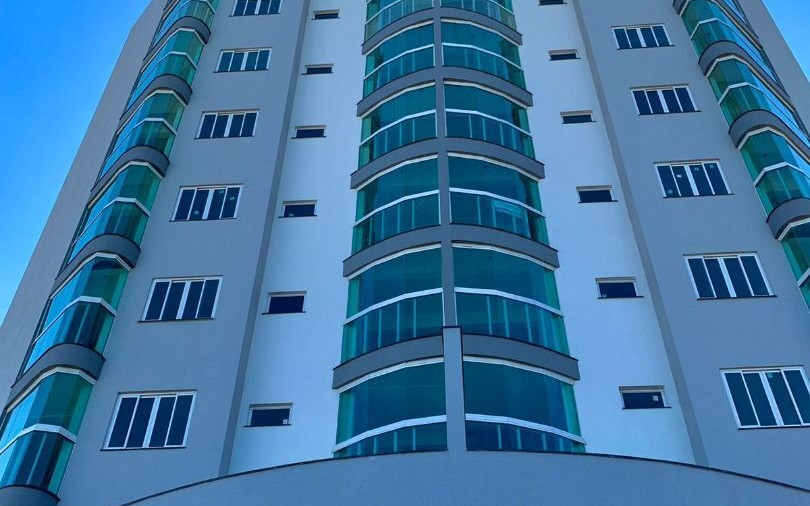 Edifício Comercial e Residencial Sol Nacente Apto AP0114RE18