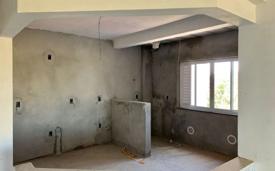 Edifício Comercial e Residencial Sol Nacente Apto AP0114RE18