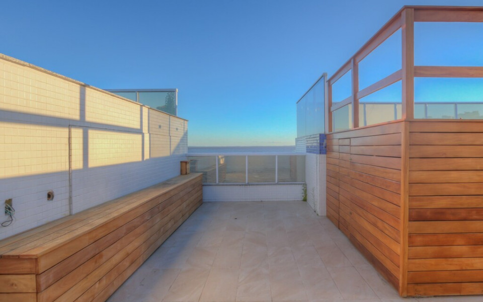 Enseada Vila Assunção