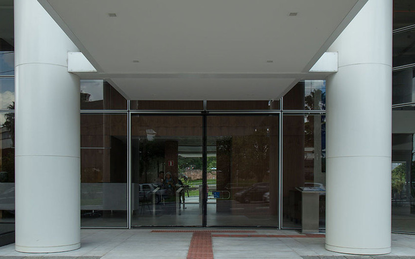 GATE 1 Corporate & Offices