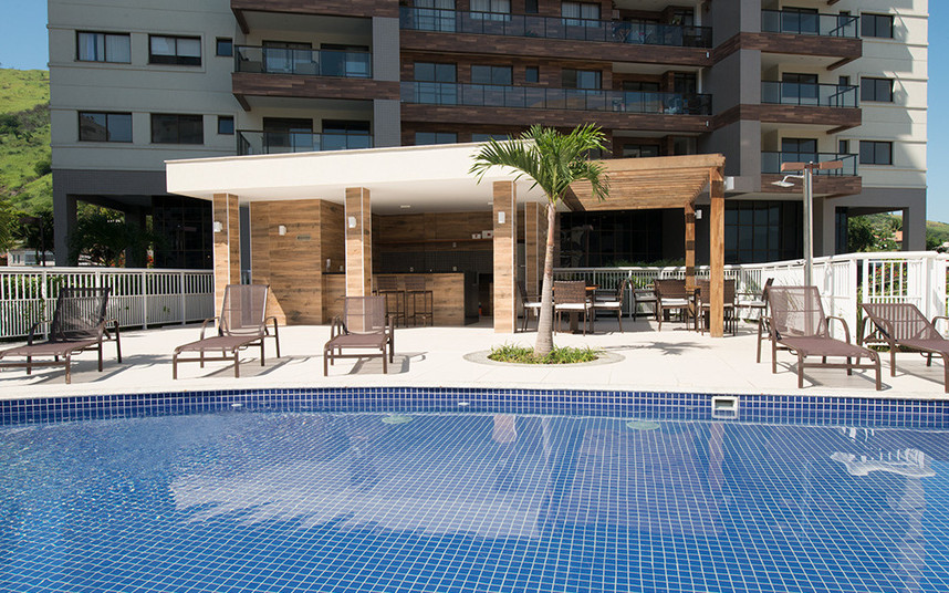 Golden Gate Club Condominium