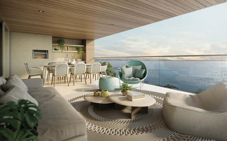 Golden Lake - Lake Victória