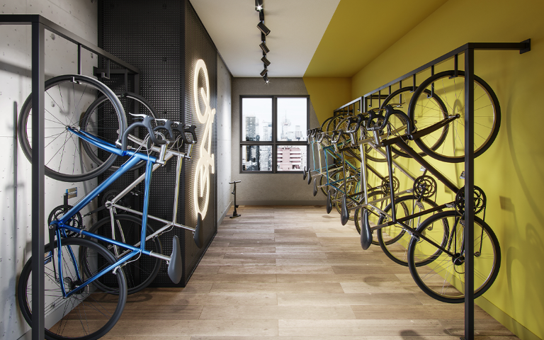 Kronos Moema by Kallas Arkhes