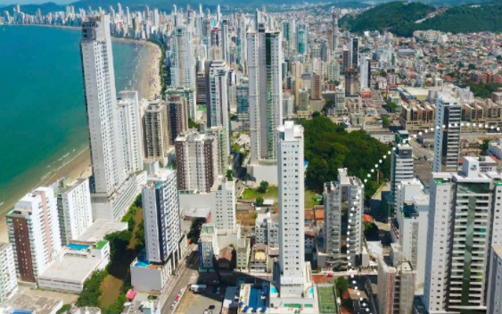 Las Brisas - Orla Construtora