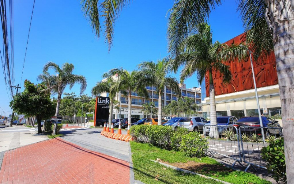 Link Office Mall & Stay - Mall