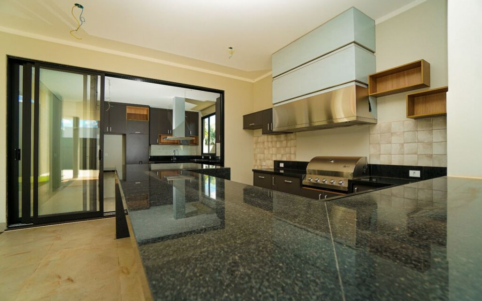 Portal dos Oitis Casa