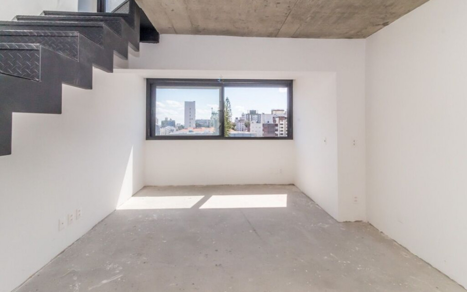 Praça 4 Apto LF0002RE8R