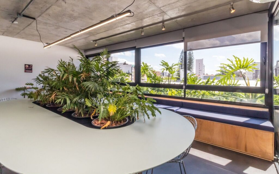 Praça 4 Apto LF0002RE8R