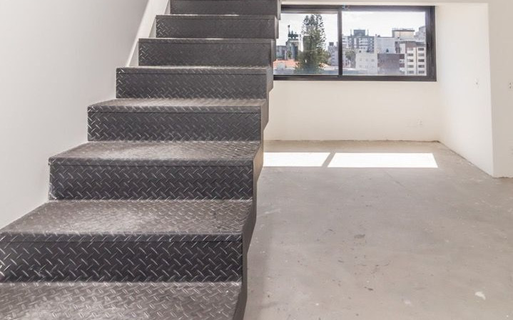 Praça 4 Apto LF0002RE8R