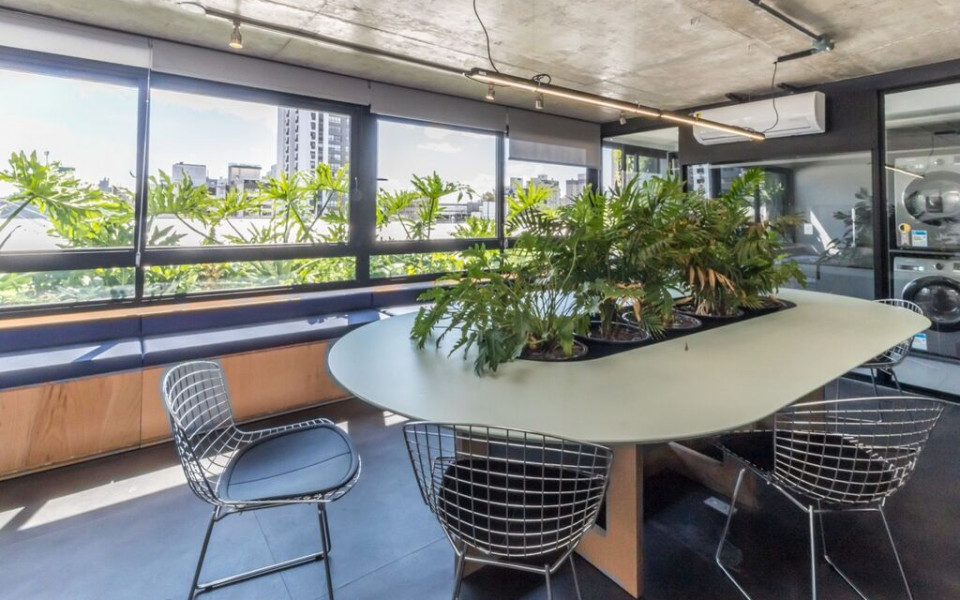 Praça 4 Apto LF0002RE8R