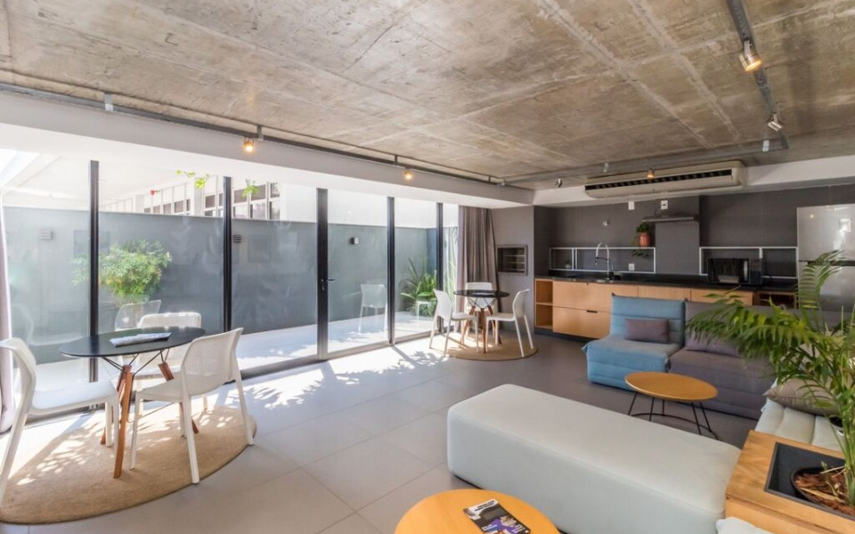 Praça 4 Apto LF0002RE8R