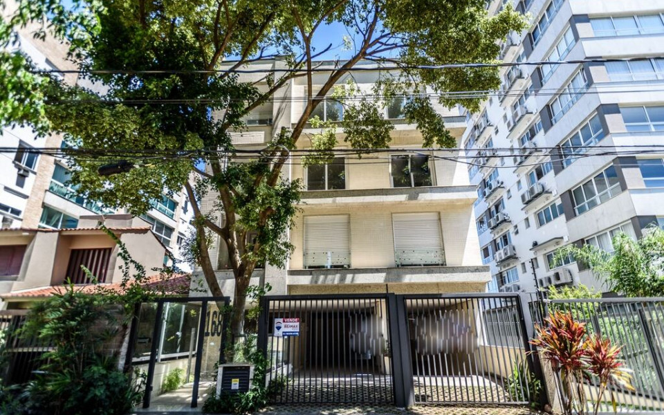 Praia da Ferrugem Apto