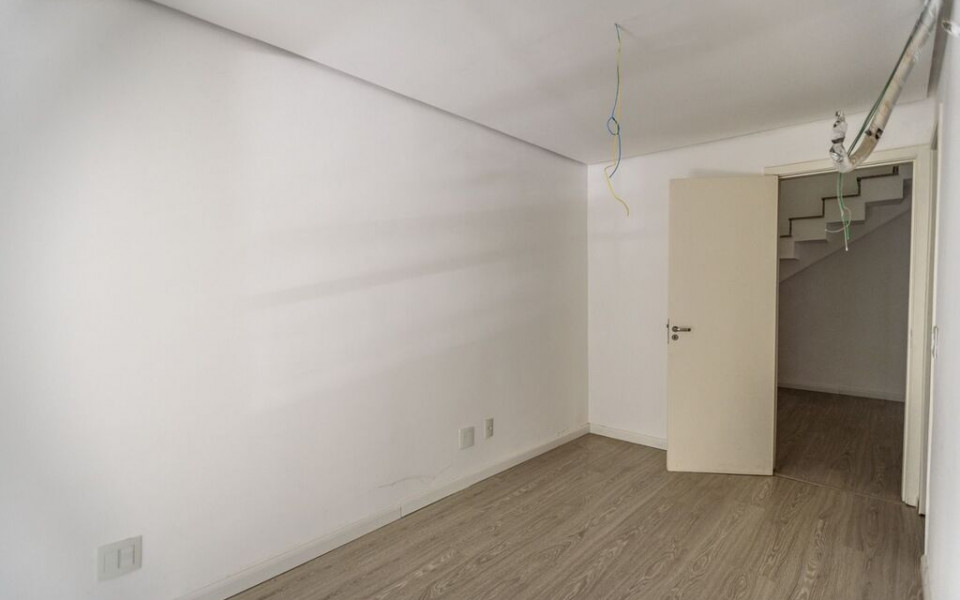 Praia da Ferrugem Apto