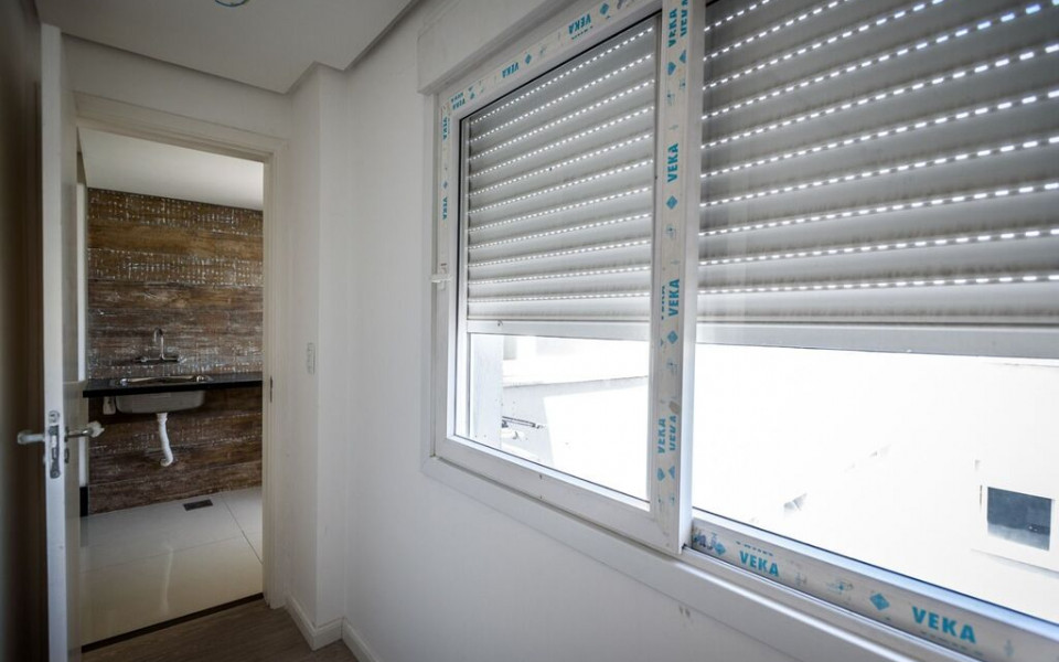 Praia da Ferrugem Apto