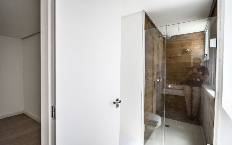 Praia da Ferrugem Apto