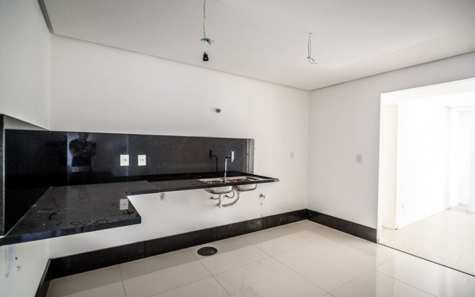 Praia da Ferrugem Apto