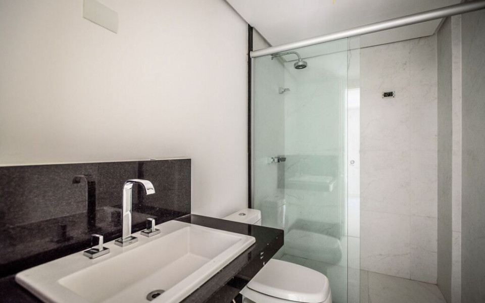 Praia da Ferrugem Apto