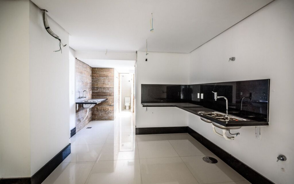 Praia da Ferrugem Apto