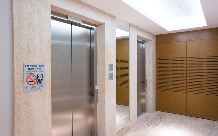 Riachuelo 366 Corporate - Lojas