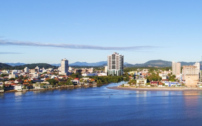 Riverside Residence - ARS Kammer