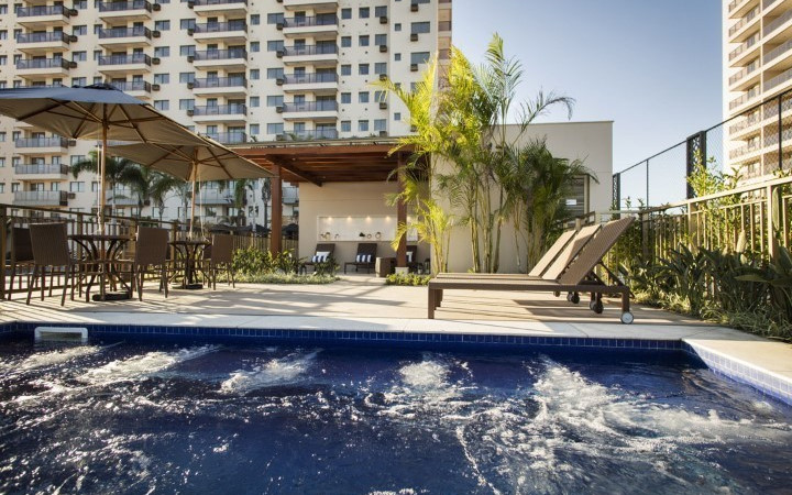 RJZ Cyrela Like Residencial Club