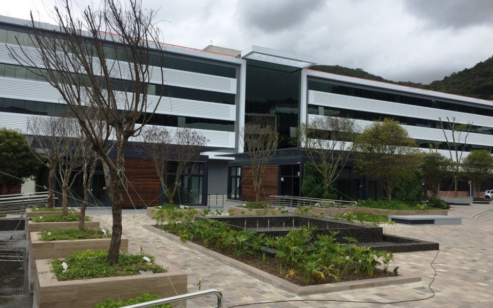 SC401 Square Corporate