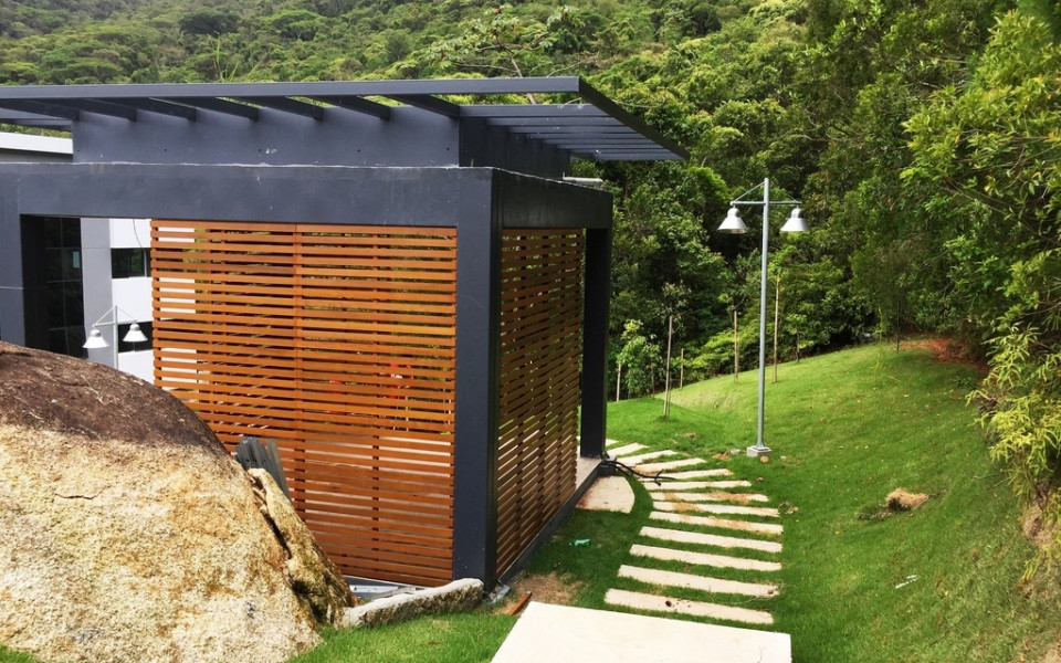 SC401 Square Corporate