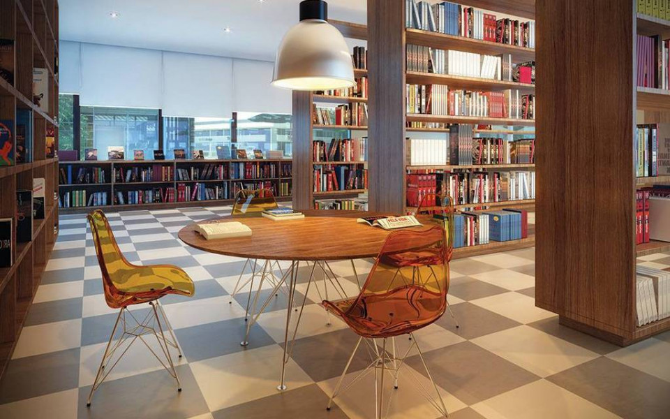 SC401 Square Corporate