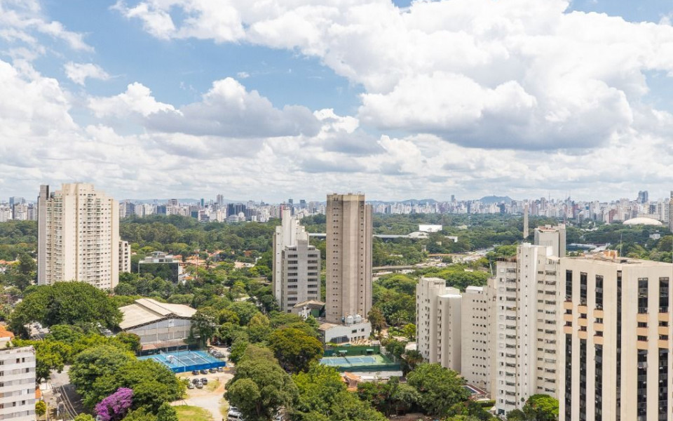 State Ibirapuera Apto