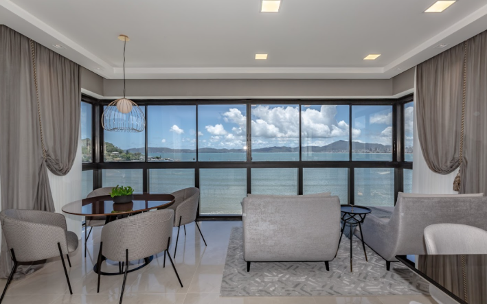 Sunset Valley Summer Residence