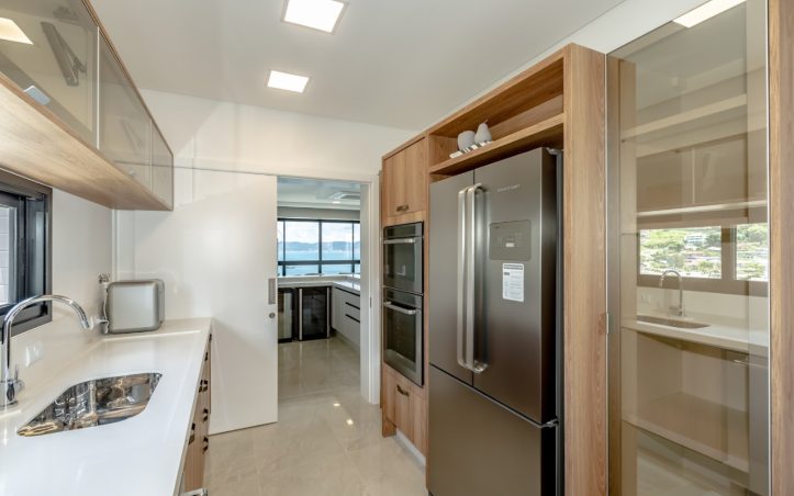 Sunset Valley Summer Residence