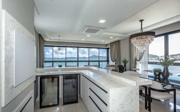 Sunset Valley Summer Residence