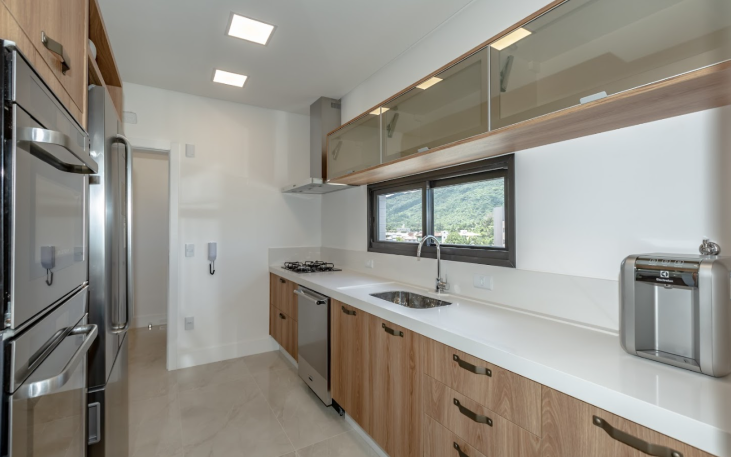 Sunset Valley Summer Residence