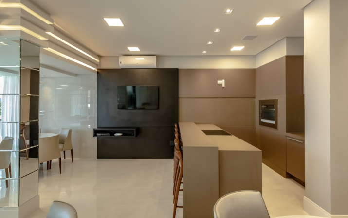 Sunset Valley Summer Residence