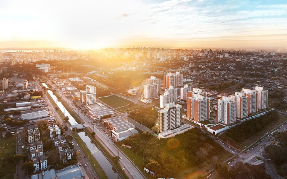 Supreme Central Parque