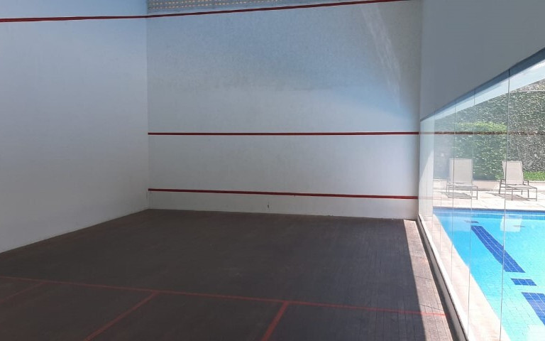 The Address Capote Valente