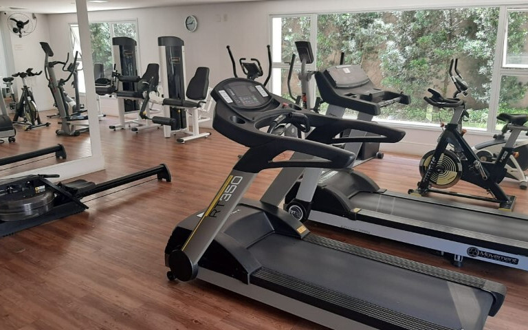 The Address Capote Valente