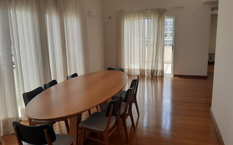 The Address Capote Valente