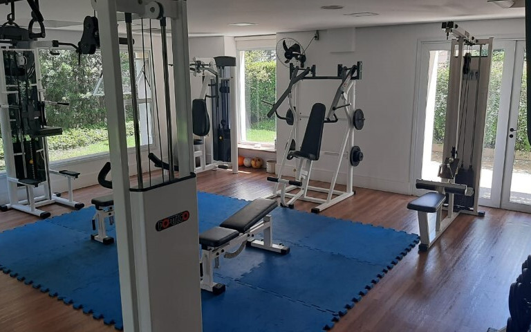 The Address Capote Valente